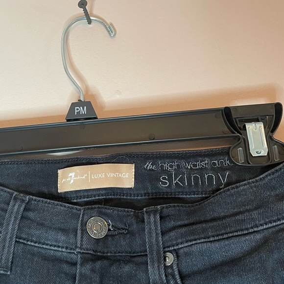 7 for all mankind luxe vintage ‘The high waist ankle skinny’ jeans - Picture 4 of 9